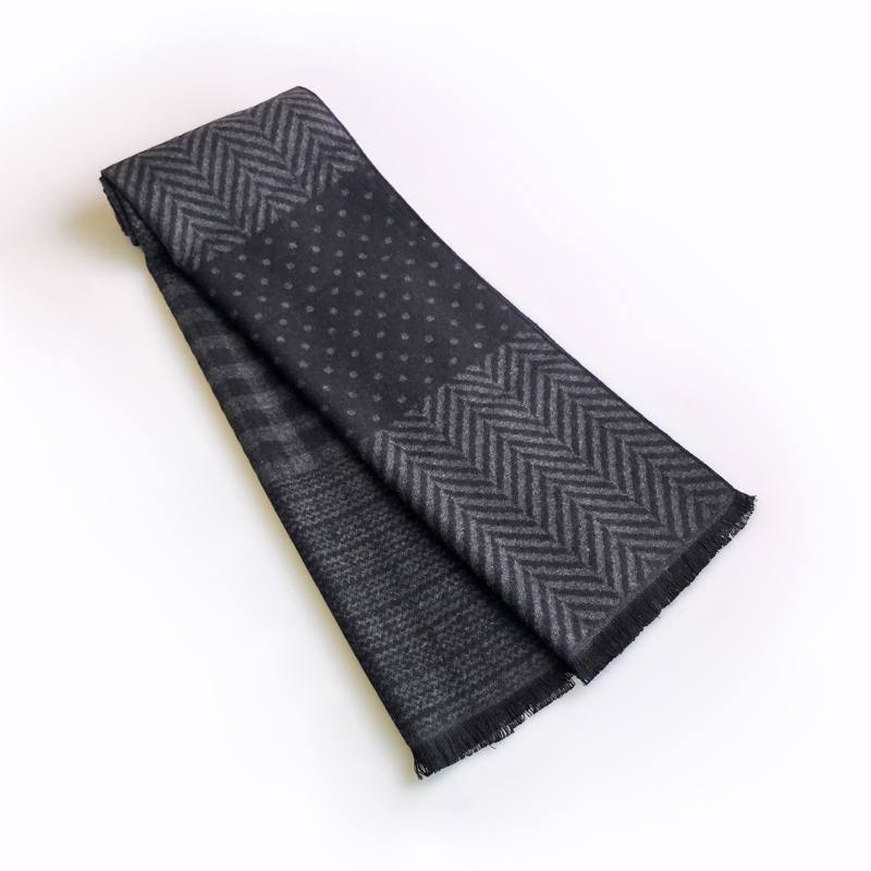 Cashmere Scarf Wrap - Écharpe en cachemire avec pompon pour
