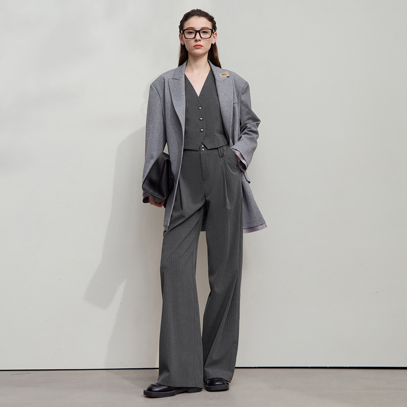 AMII pantalon pour femme 2025  - Clothing Style Winter avis et prix